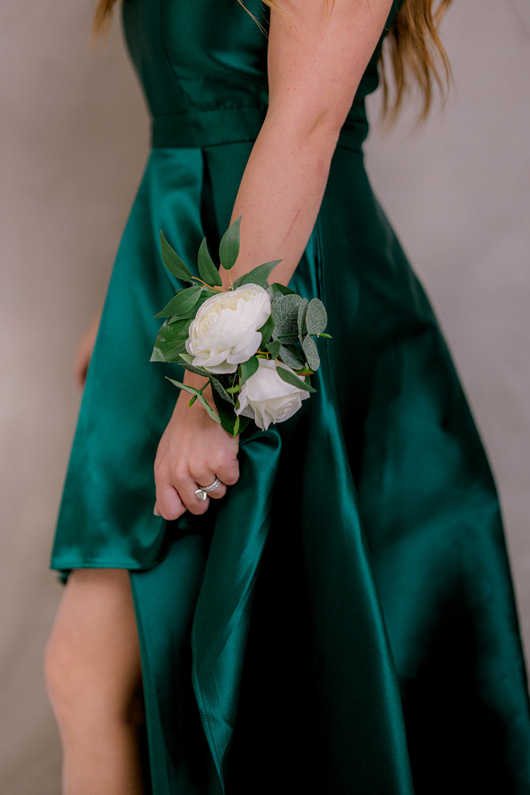 corsage green dress Lilian Corsage
